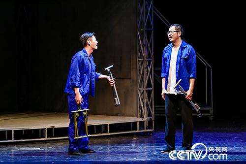 开幕戏《生逢灿烂》剧照